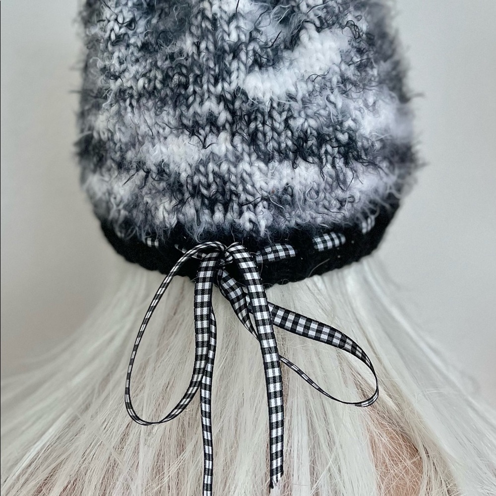 Hand Knits 2 Love Slouch Beanie Hat Cap Mohair Look Tassel Adjustable  Stylish - Picture 2 of 11
